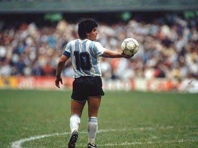 A 5 años de la partida de Maradona: los clubes recuerdan al "Pelusa"